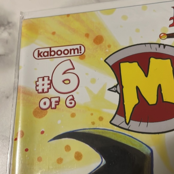 Adventure Time - Marceline and the Scream Queens #6 Variant - Picture 3 of 3